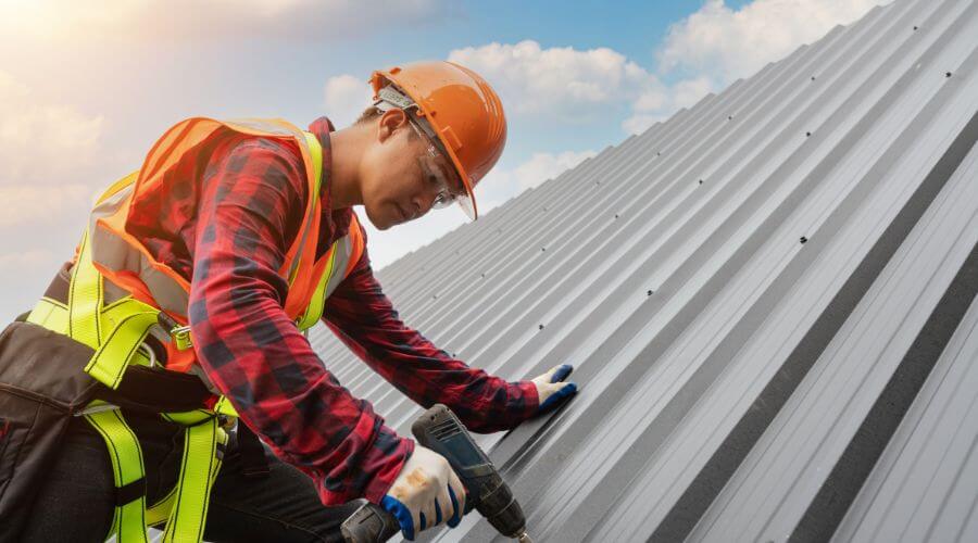 Expert Emergency Roof Repairs services in Marne, MI
